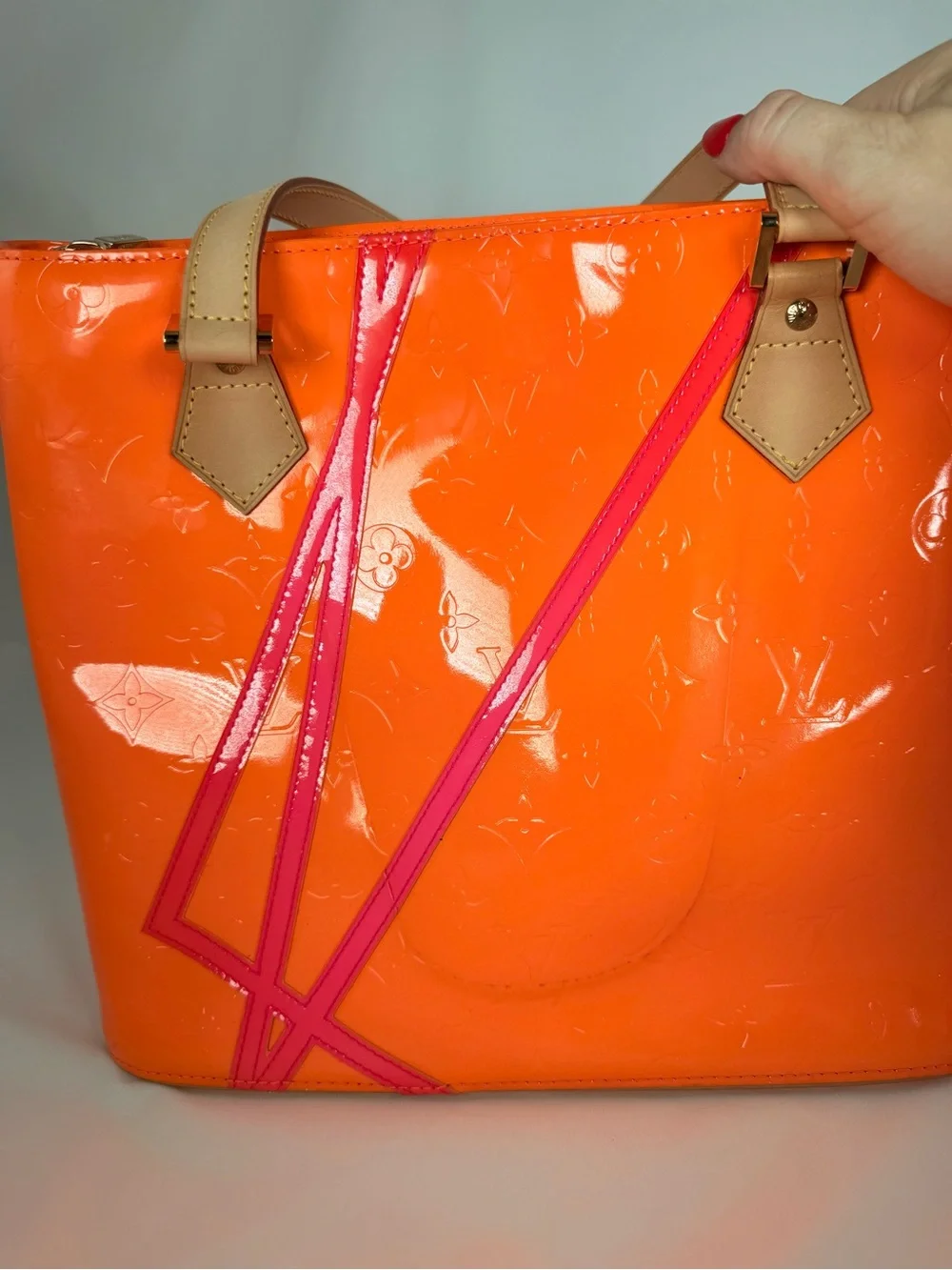 Louis Vuitton x Robert Wilson Limited Edition Vernis Tote - Picture 4 of 13